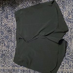 Lands End Sport black outdoor all weather shorts sz 20 W drawstring and pockets